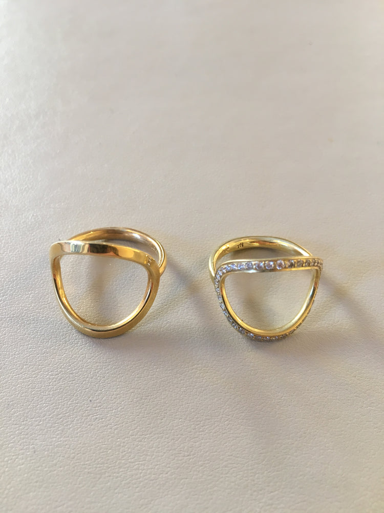 
                  
                    Gold Circle Ring
                  
                