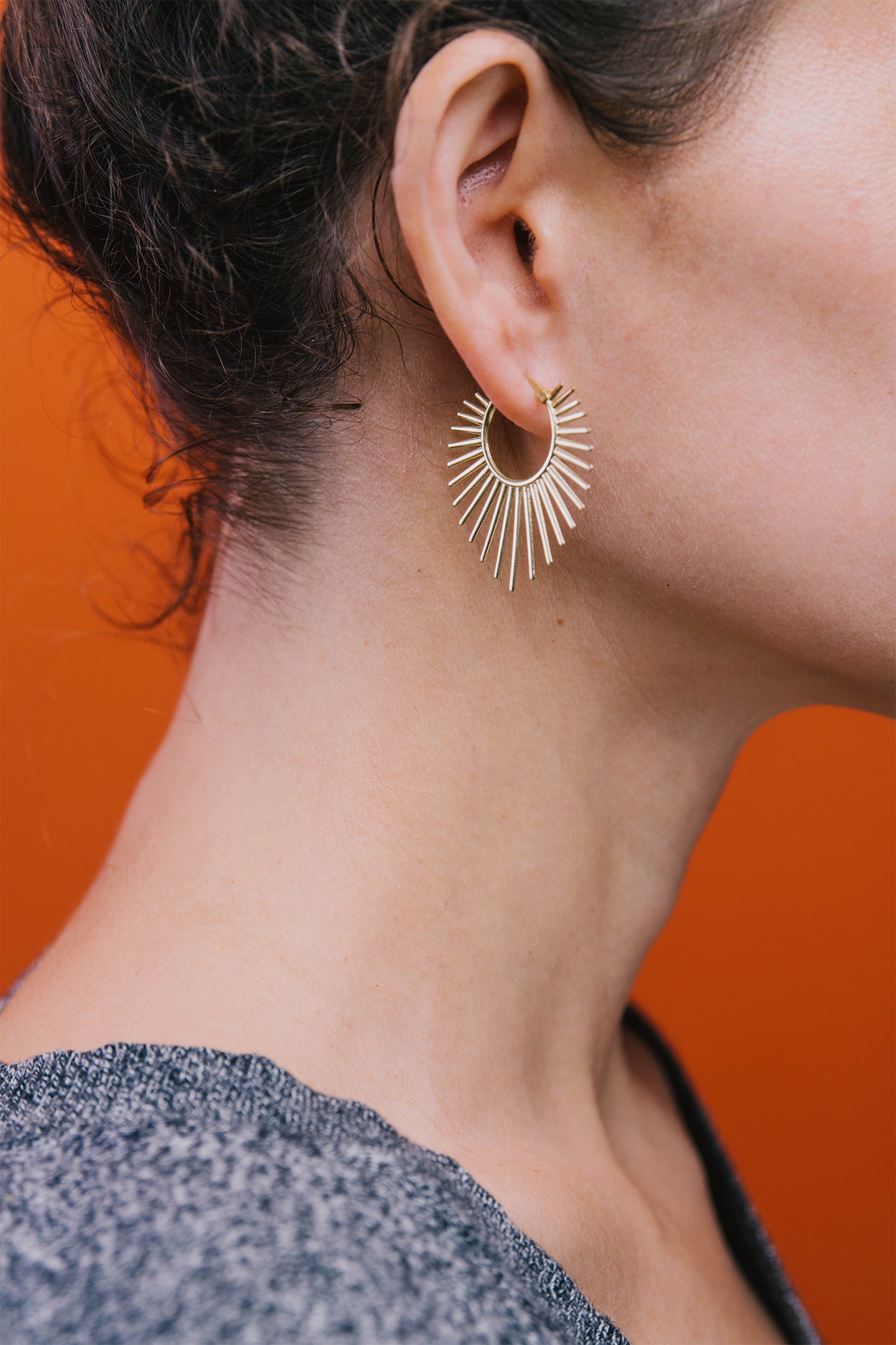 
                  
                    Halo Hoops
                  
                